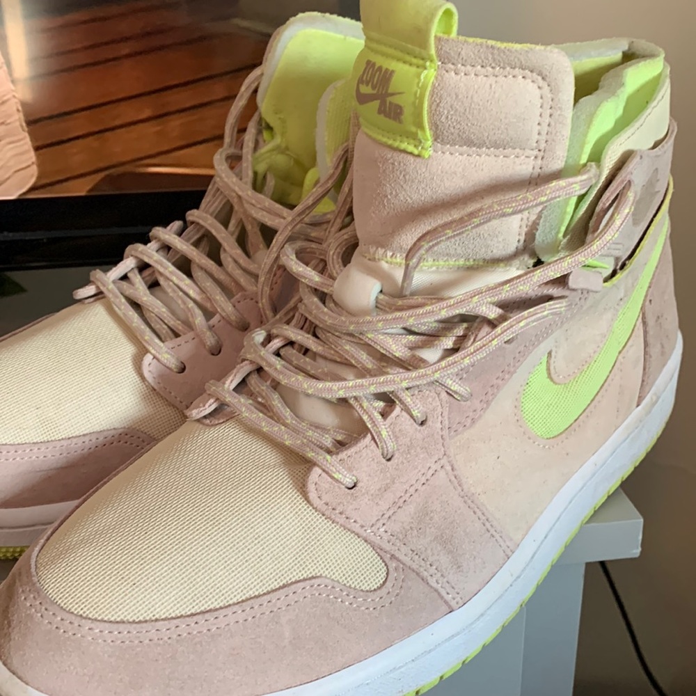 Nike Jordan  one